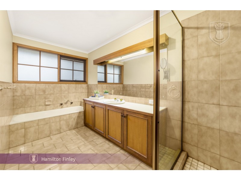 9 Alimar Road, Glen Waverley VIC 3150