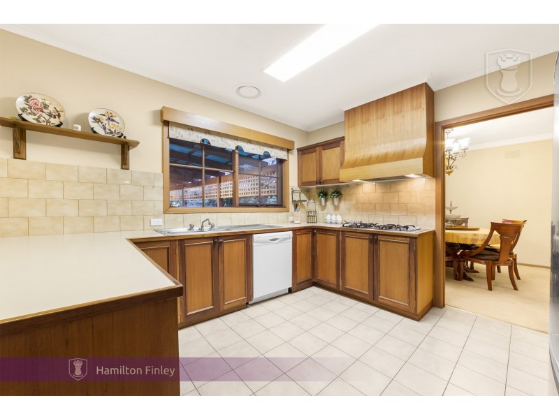 9 Alimar Road, Glen Waverley VIC 3150