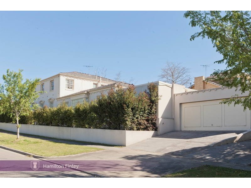 33 Chelmsford Street, Balwyn North VIC 3104