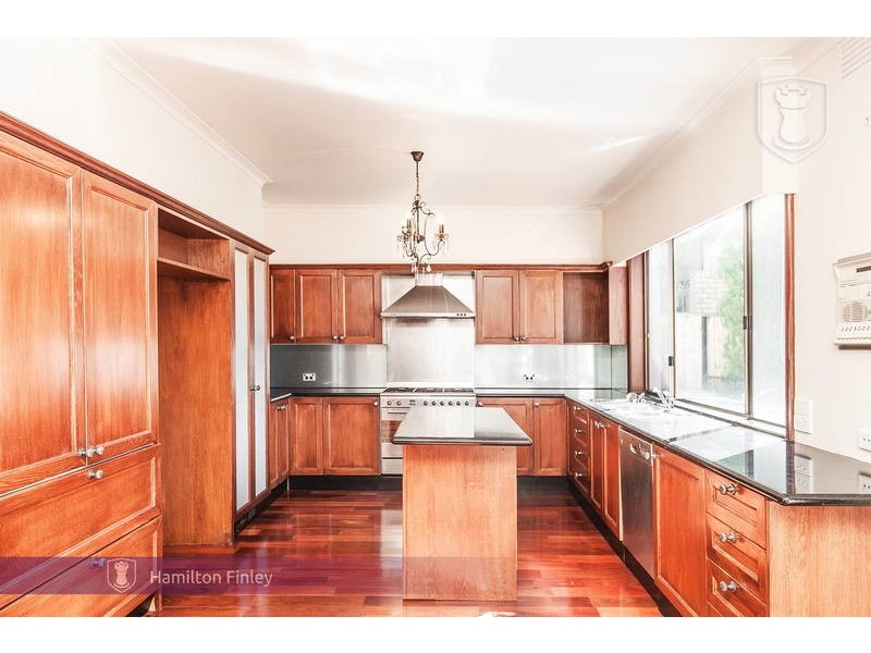 33 Chelmsford Street, Balwyn North VIC 3104