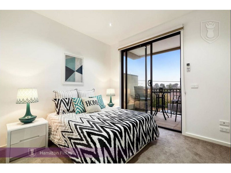 2B Arcadia Street, Box Hill South VIC 3128