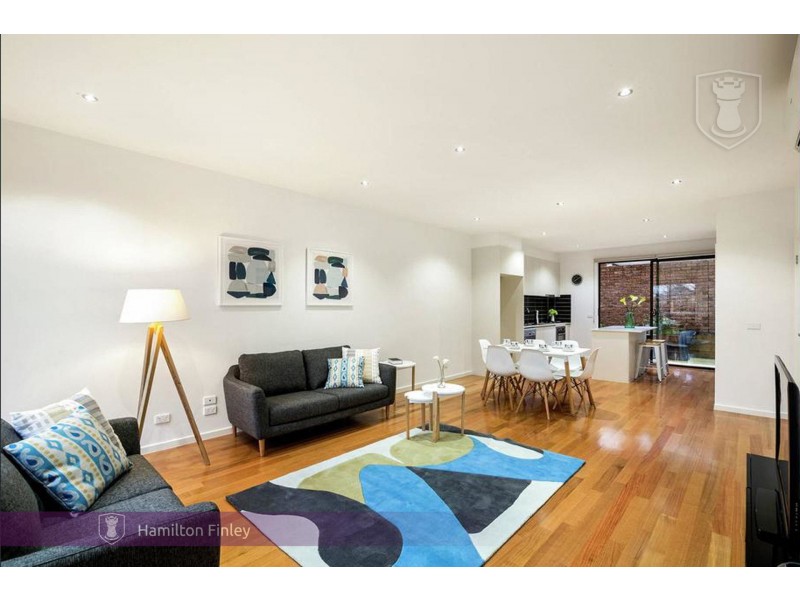 2B Arcadia Street, Box Hill South VIC 3128