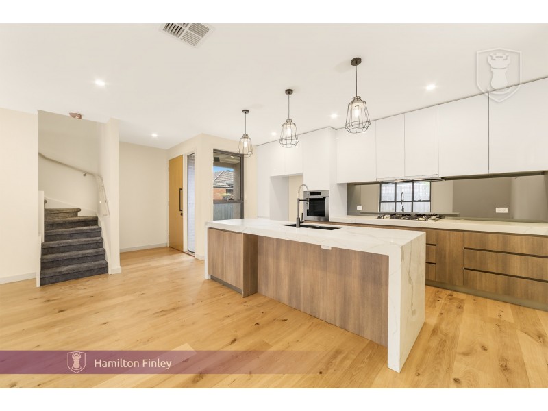 2/14 Beaver Street, Box Hill South VIC 3128