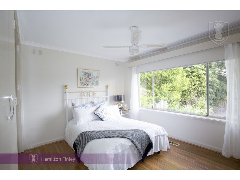1/3 Cole Court, Box Hill North VIC 3129