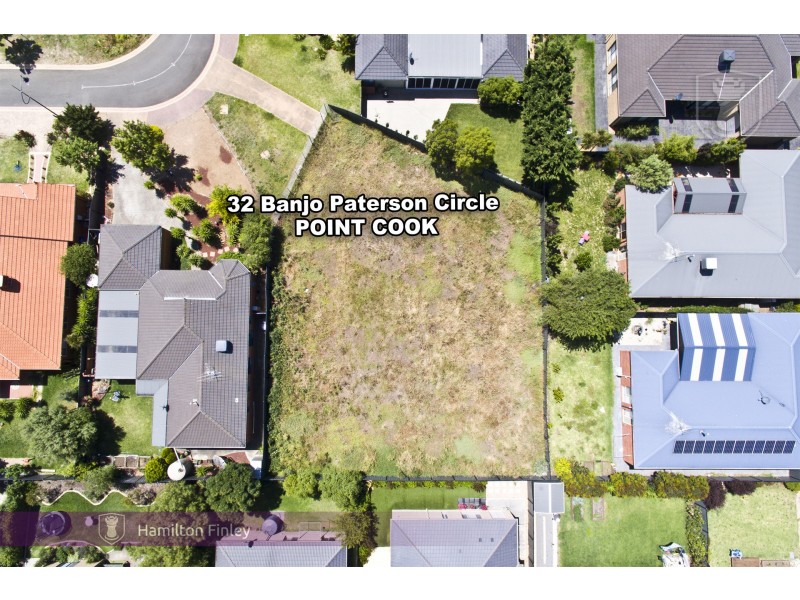 32 Banjo Paterson Circle, Point Cook VIC 3030
