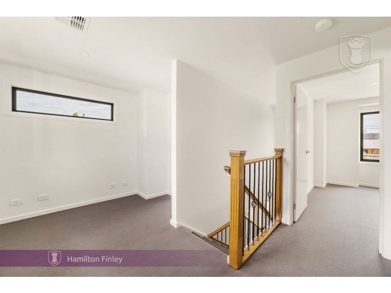 9 Peace Street, Box Hill South VIC 3128