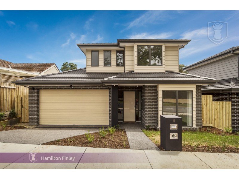 11 Peace Street, Box Hill South VIC 3128