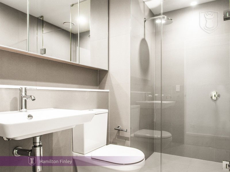 704E/888 Collins Street, Docklands VIC 3008