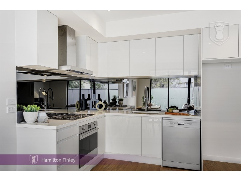 4/1051 Doncaster Road, Doncaster East VIC 3109