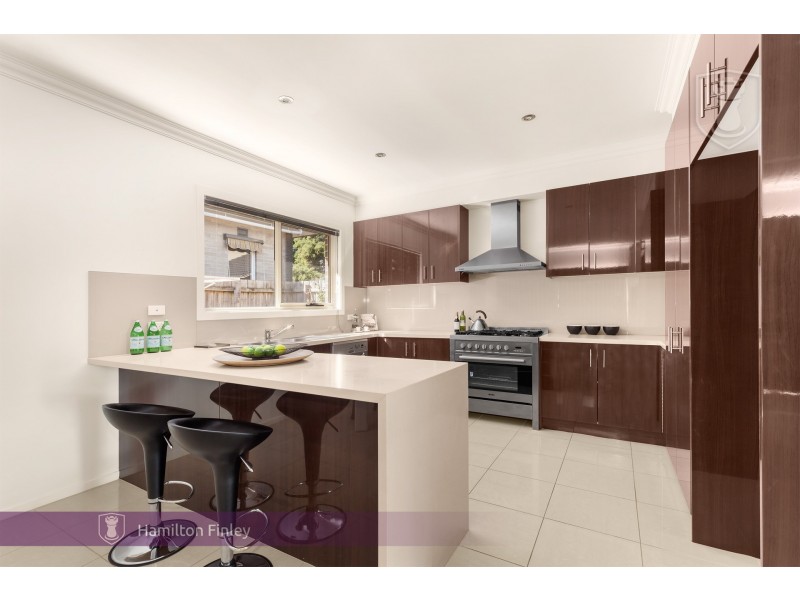 2/1 Lucerne Street, Mount Waverley VIC 3149