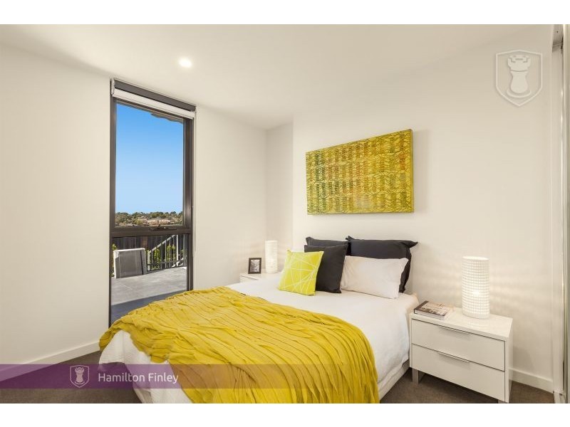 204/1 Neil Court, Blackburn South VIC 3130