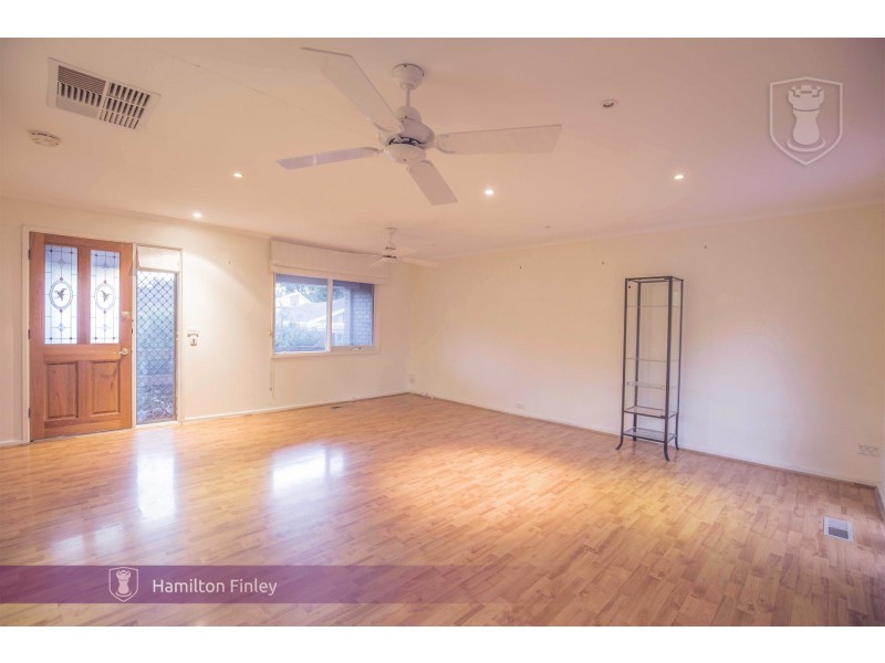 26 Boardman Close, Box Hill South VIC 3128