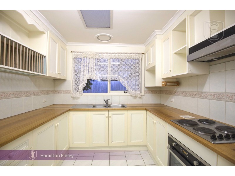 26 Boardman Close, Box Hill South VIC 3128