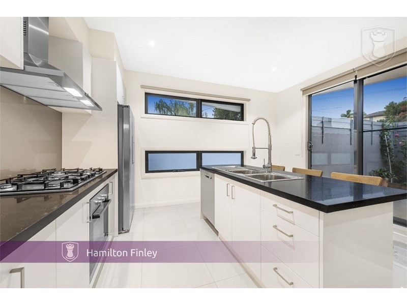 1/69 Tram Road, Doncaster VIC 3108