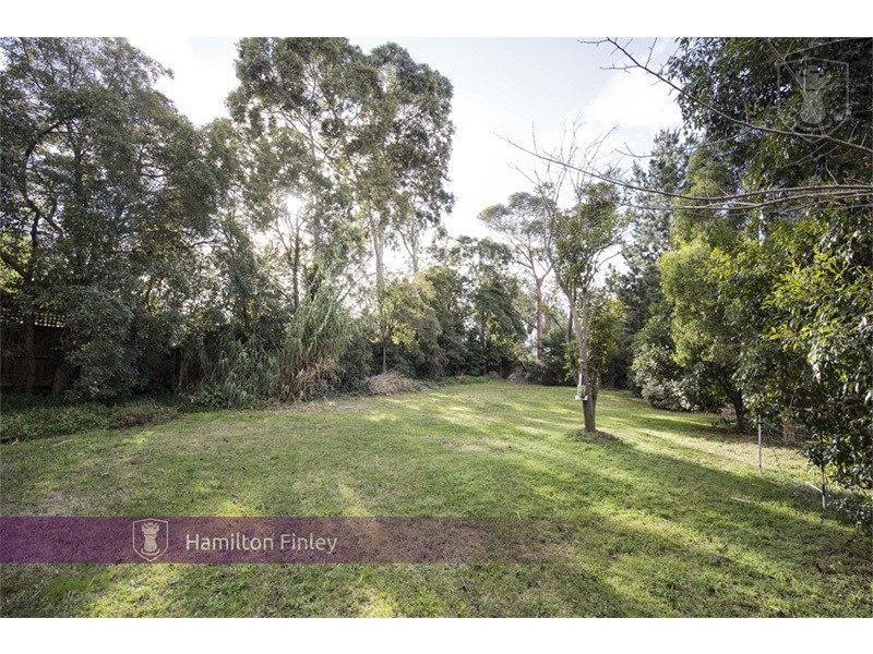 12 Nurlendi Road, Vermont VIC 3133