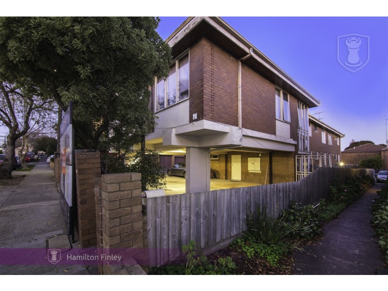 1/31 Avoca Avenue, Elwood VIC 3184