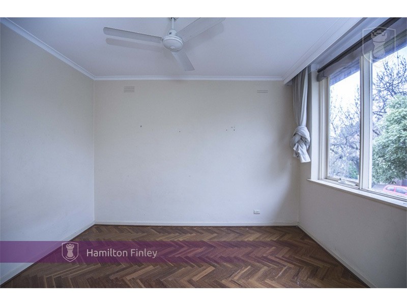 1/31 Avoca Avenue, Elwood VIC 3184