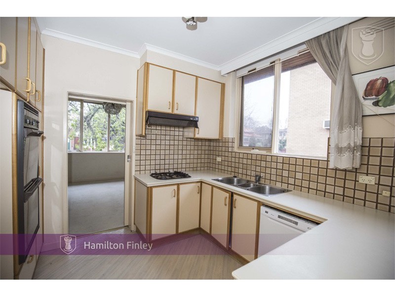 1/31 Avoca Avenue, Elwood VIC 3184