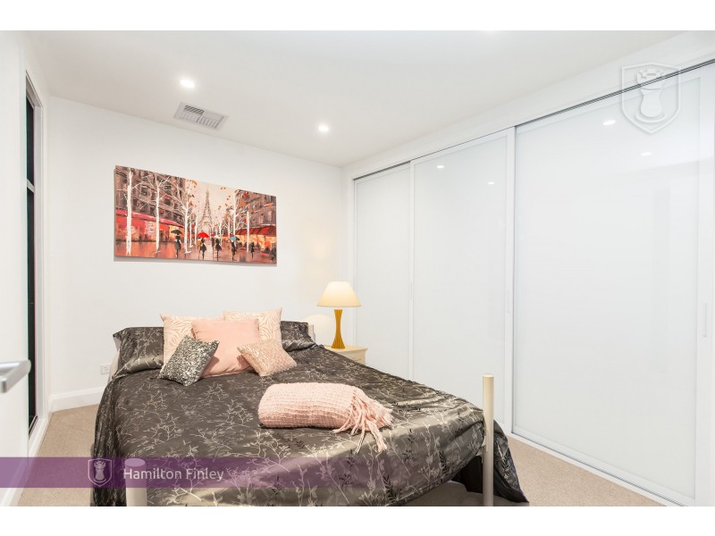 2/4 Morris Street, Balwyn North VIC 3104