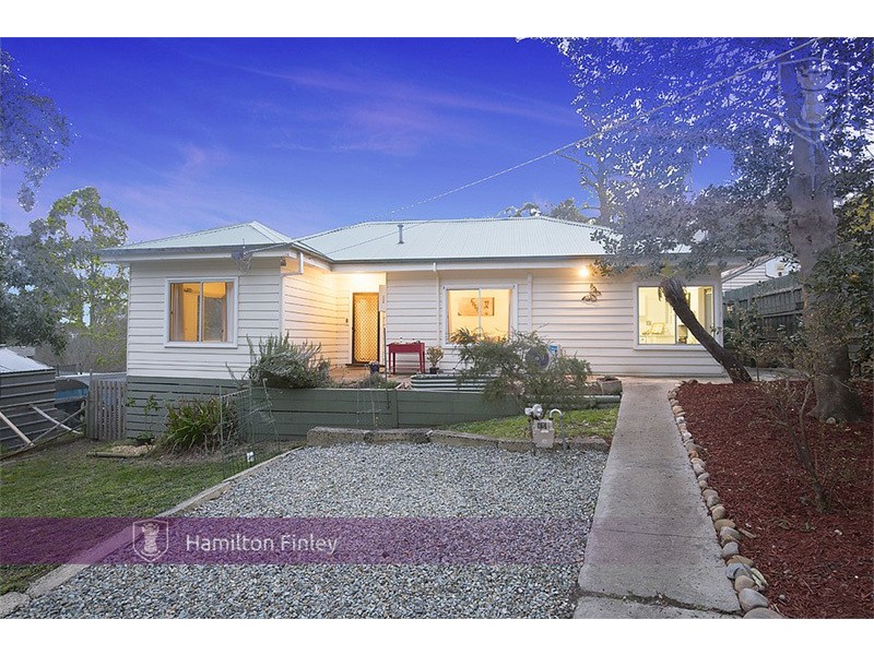 5 Glass Road, Upper Ferntree Gully VIC 3156