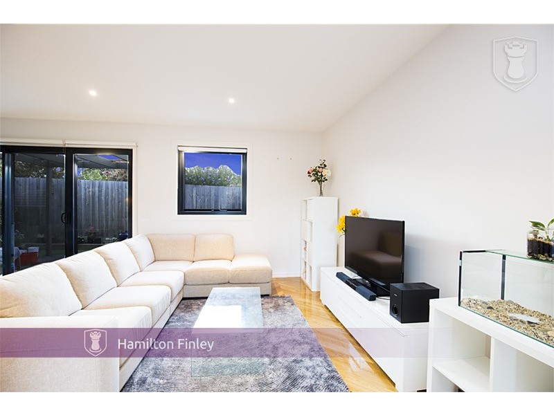 3/14 Farleigh Avenue, Burwood VIC 3125