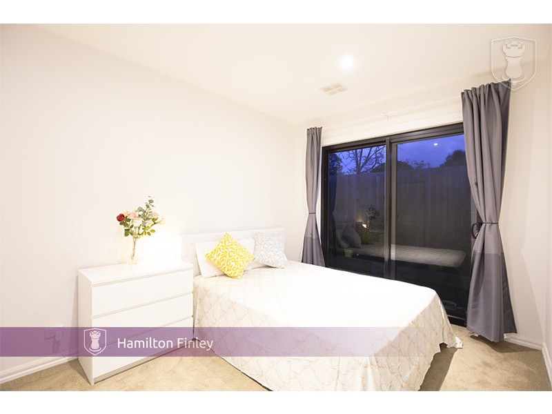 3/14 Farleigh Avenue, Burwood VIC 3125