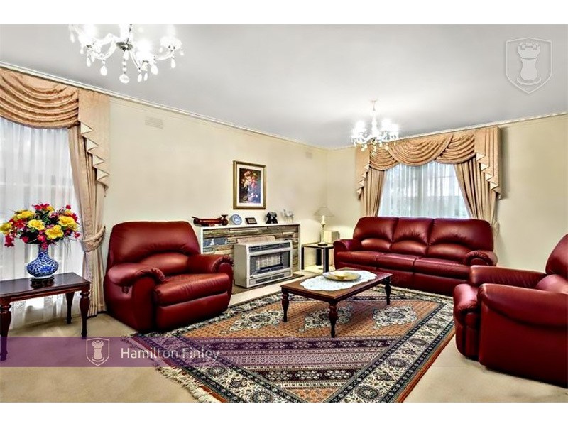 45 Koolkuna Avenue, Doncaster VIC 3108