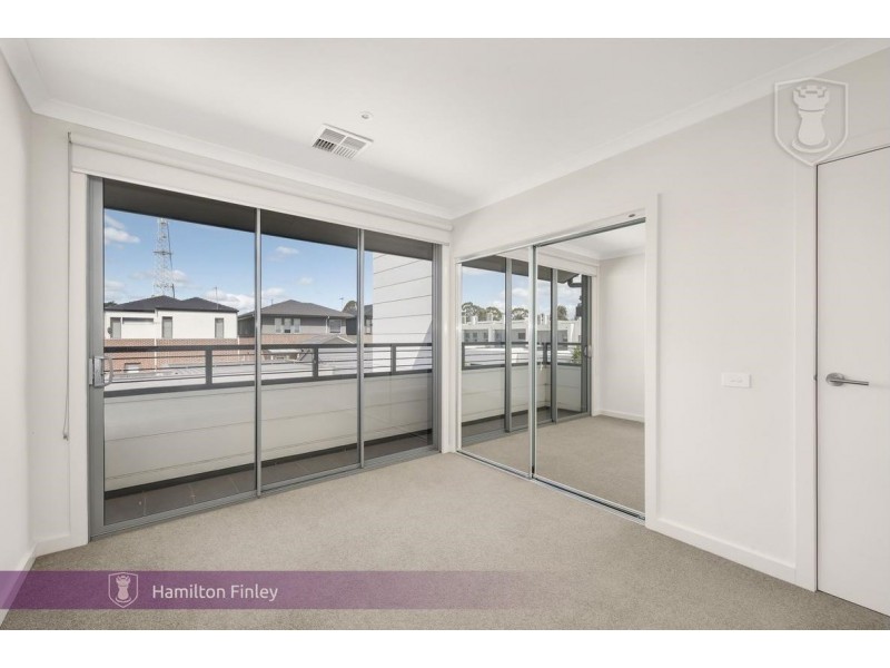 4 Charlottes Way, Forest Hill VIC 3131