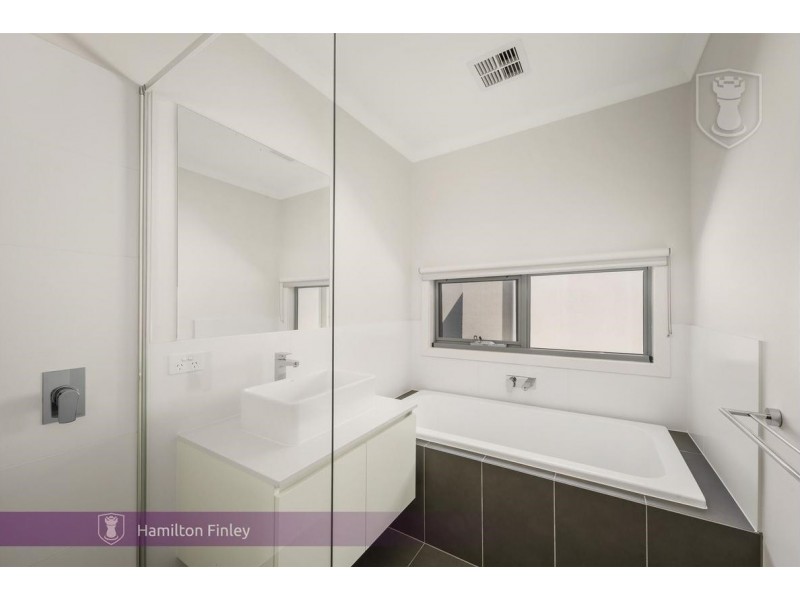 4 Charlottes Way, Forest Hill VIC 3131