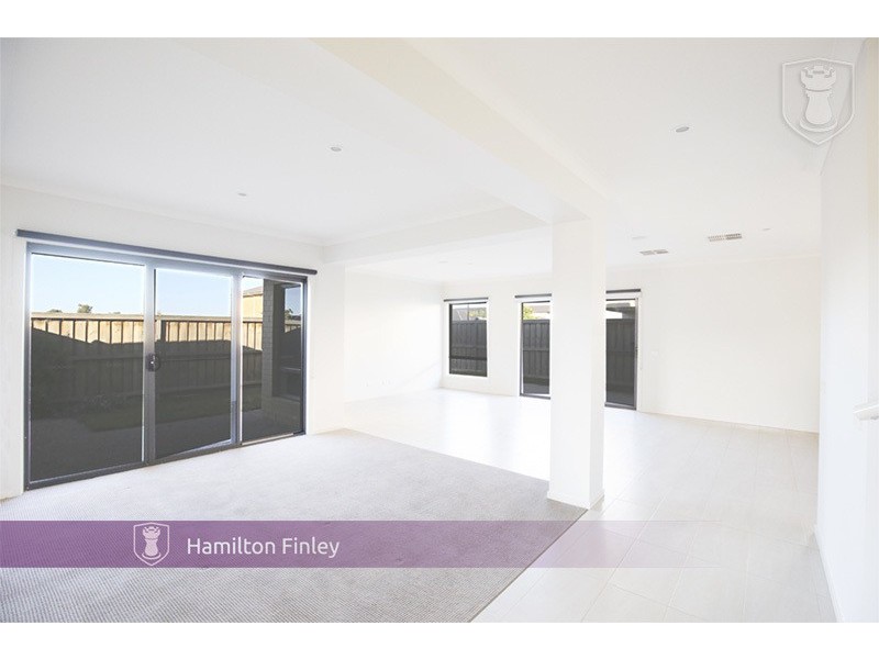 1 Sunflower Street, Keysborough VIC 3173