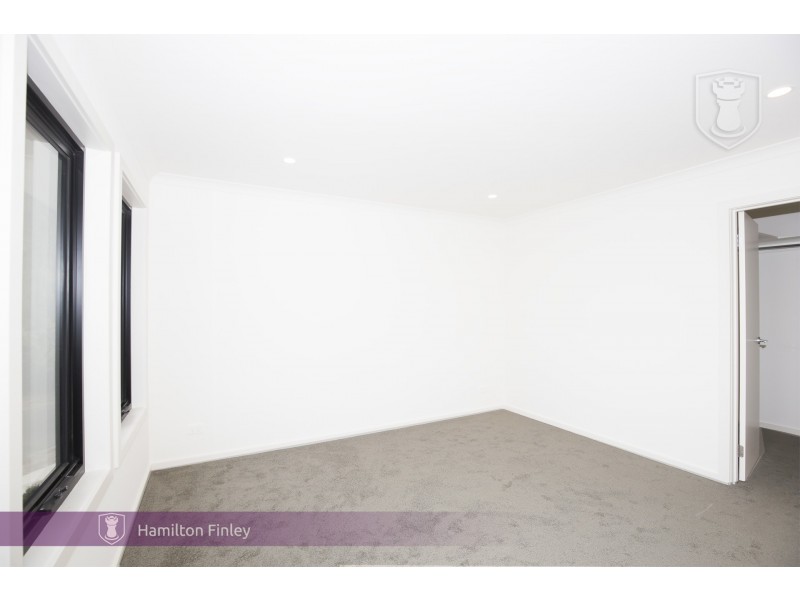 11 Milton Crescent, Box Hill South VIC 3128
