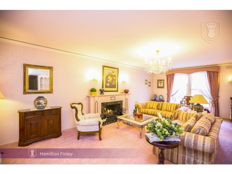 1 Sunburst Avenue, Balwyn North VIC 3104