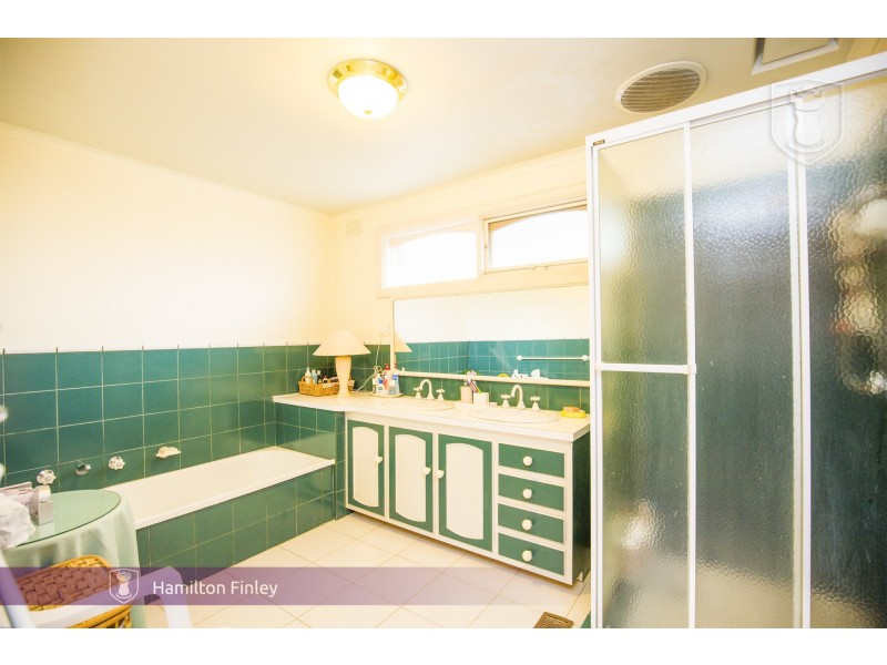 1 Sunburst Avenue, Balwyn North VIC 3104