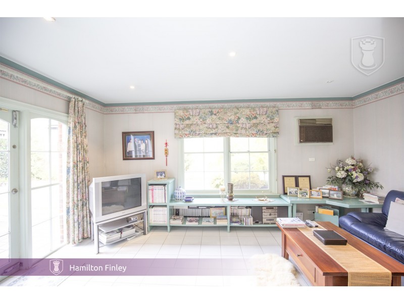 1 Sunburst Avenue, Balwyn North VIC 3104