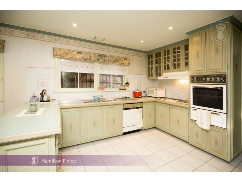 1 Sunburst Avenue, Balwyn North VIC 3104