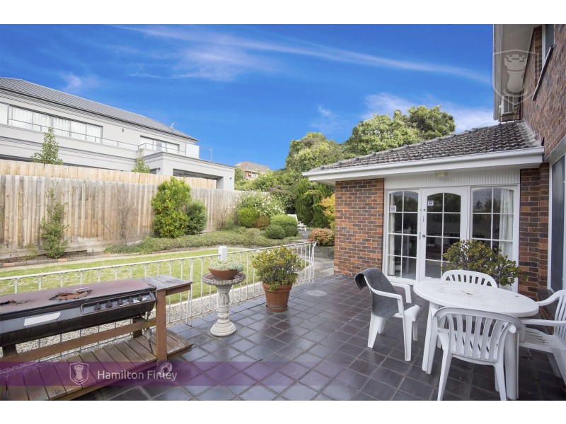 1 Sunburst Avenue, Balwyn North VIC 3104