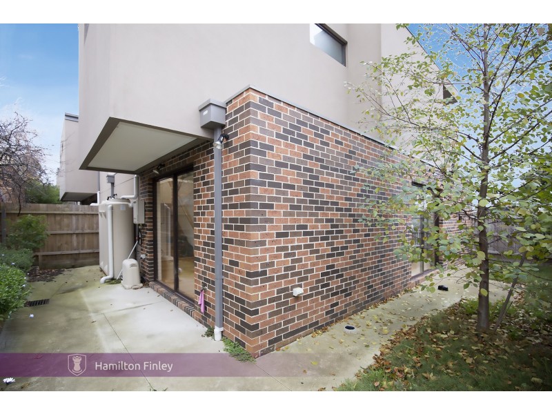 2F Arcadia Street, Box Hill South VIC 3128