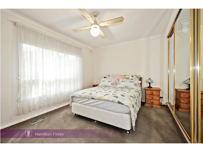 12 Maroondah Road, Ashwood VIC 3147