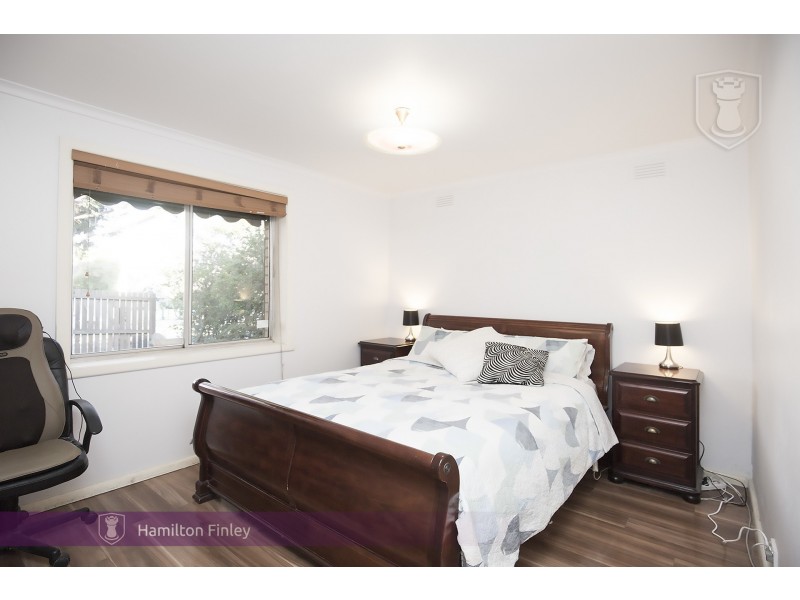 2/49 Elgar Road, Burwood VIC 3125