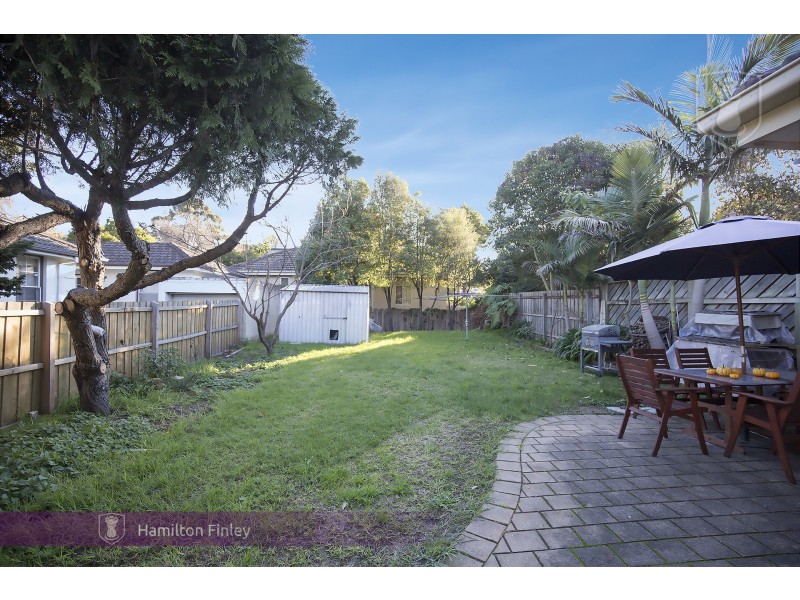 2/49 Elgar Road, Burwood VIC 3125