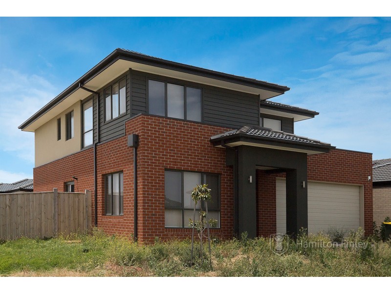 1 Roundhay Crescent, Point Cook VIC 3030