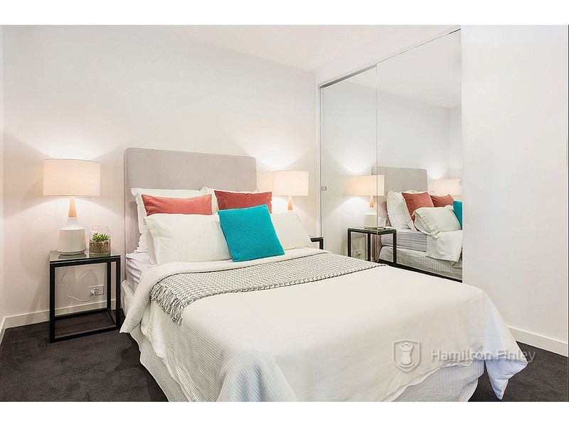 704/3 Yarra Street, South Yarra VIC 3141