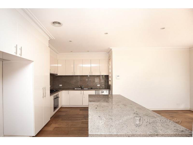 6 Naples Street, Box Hill South VIC 3128