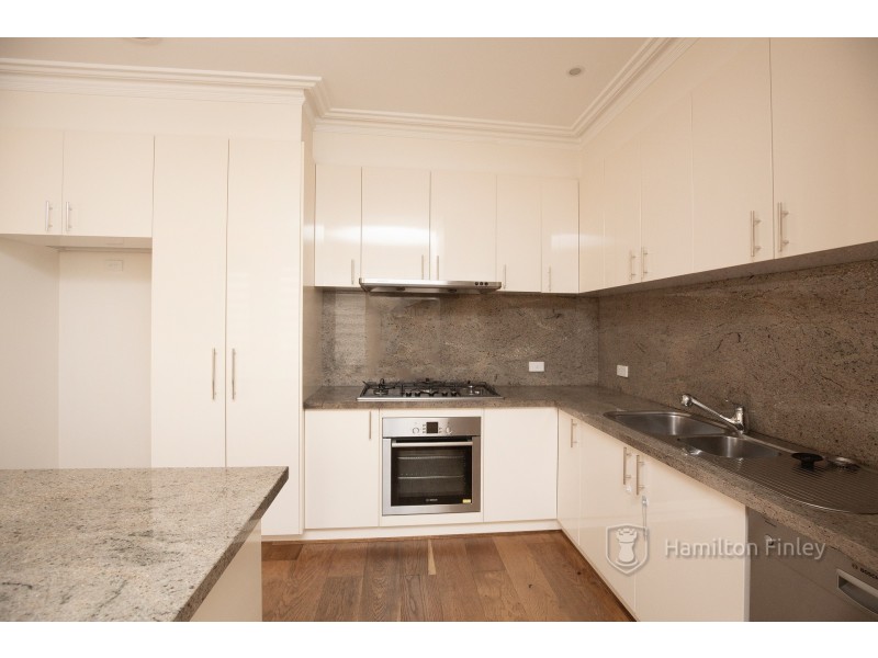 6 Naples Street, Box Hill South VIC 3128