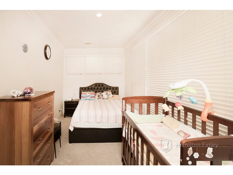 1/8-10 Malcolm Crescent, Doncaster VIC 3108