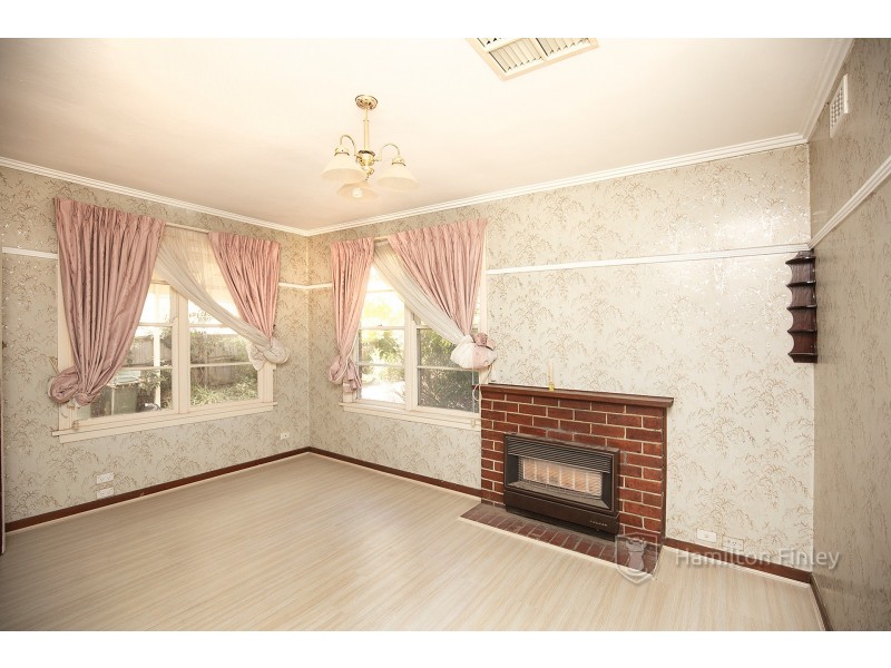 17 Harcourt Street, Ashwood VIC 3147