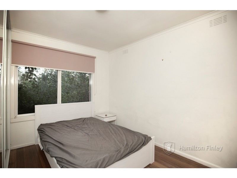 10 Inverness Avenue, Burwood VIC 3125