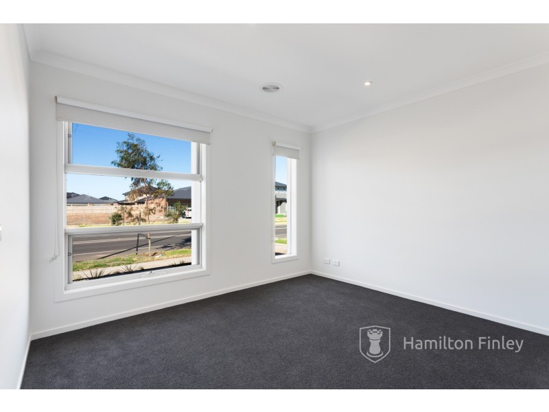 83 Bensonhurst Parade, Point Cook VIC 3030