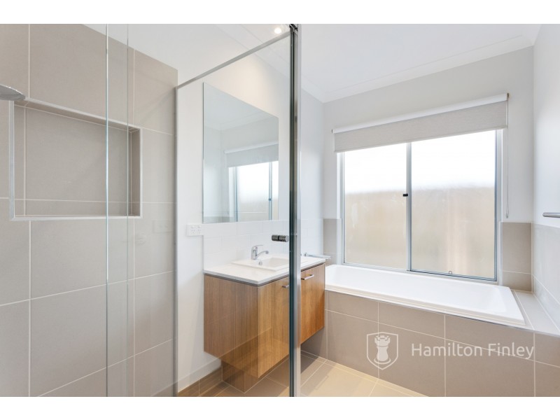 83 Bensonhurst Parade, Point Cook VIC 3030