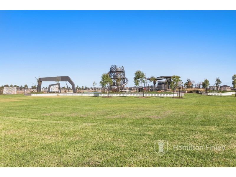 83 Bensonhurst Parade, Point Cook VIC 3030